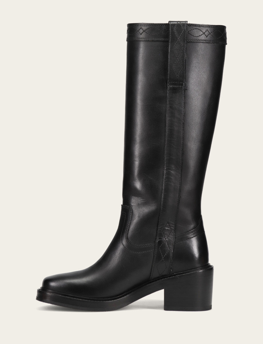 Women's Black Kate Pull On Wide Calf Tall Boots | Frye Black