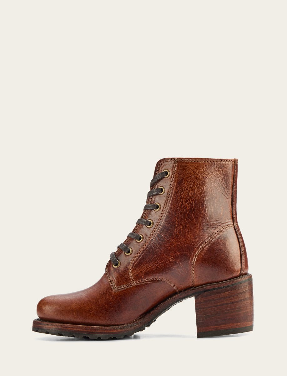 Women's Cognac Sabrina 6G Lace Up Boots | Frye Cognac