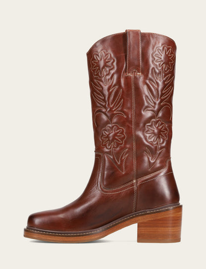 Auburn Kate Deco Stitch Boot | Frye Auburn