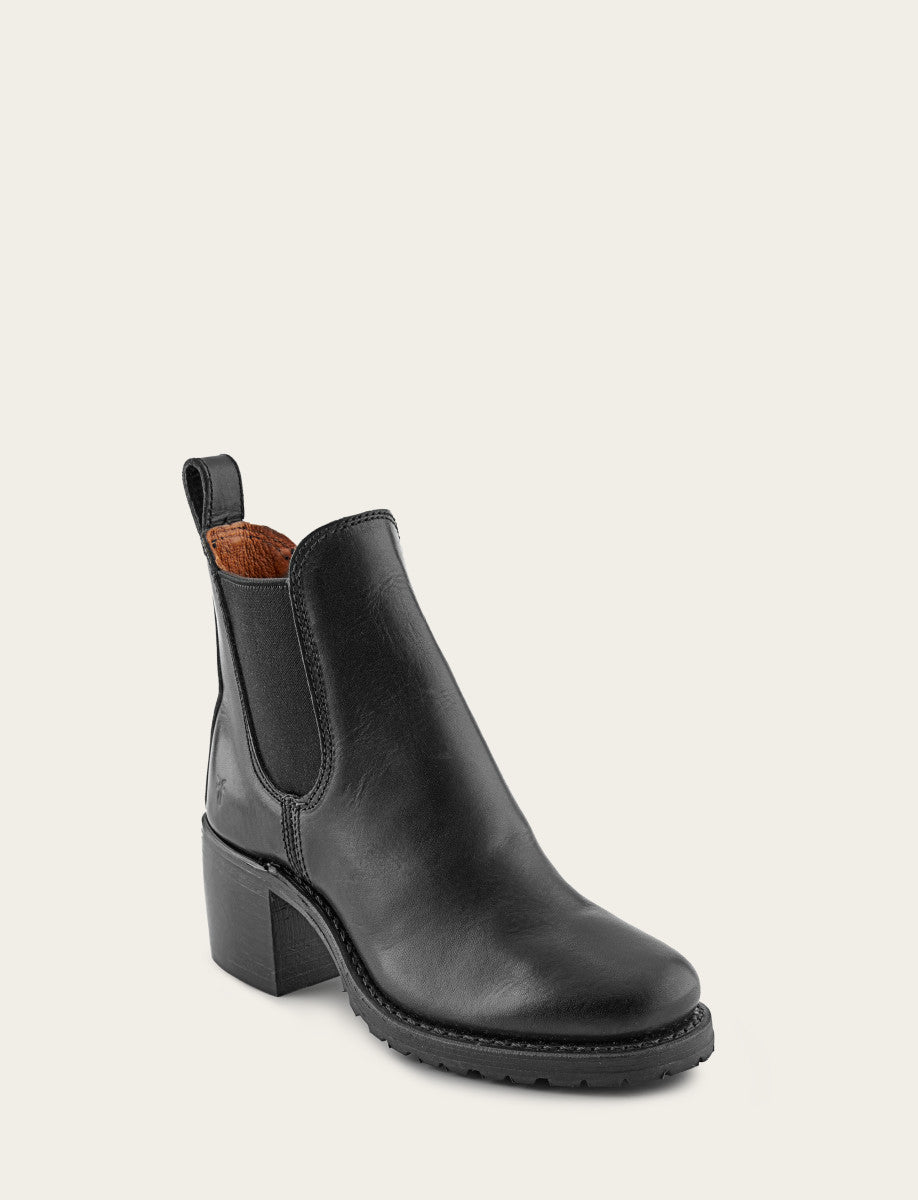 Women's Black Sabrina Chelsea Boots | Frye Black