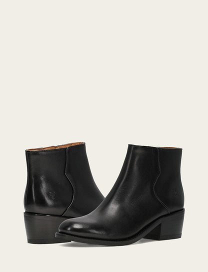 Women's Black Carson 2 Piping Booties | Frye Black