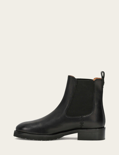 Women's Black Melissa Lug Chelsea Boot | Frye Black