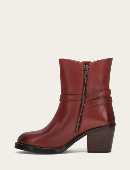 Women's Cranberry Rylee Belted Inside Zip Boot | Frye Cranberry