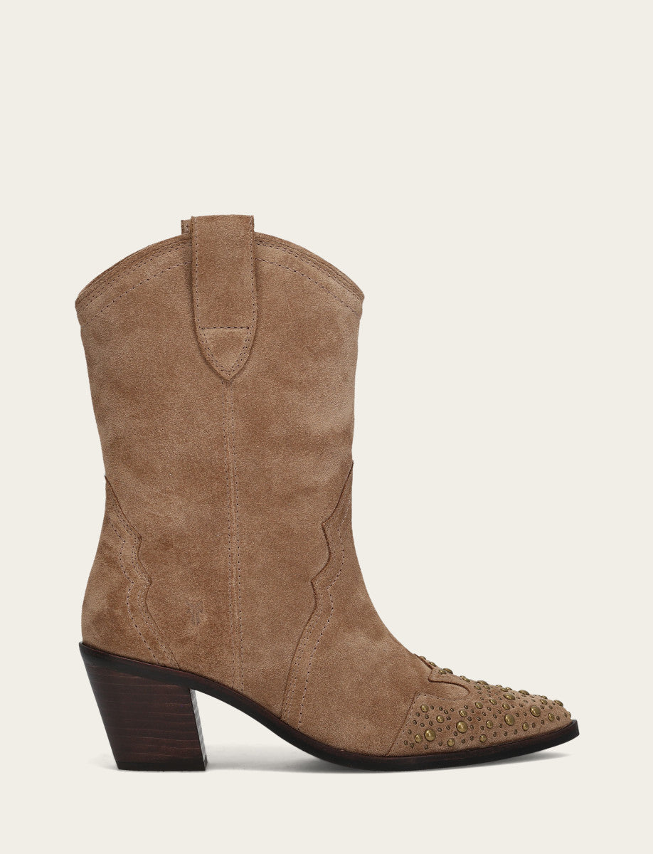Women's Almond Sara Wingtip Stud Boot | Frye Almond