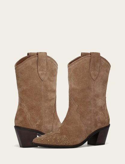 Women's Almond Sara Wingtip Stud Boot | Frye Almond