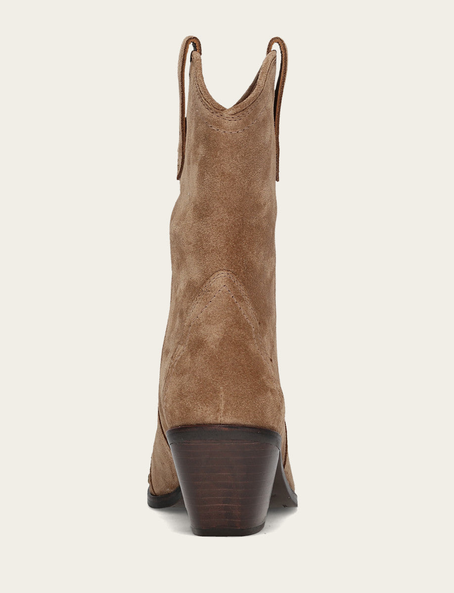 Women's Almond Sara Wingtip Stud Boot | Frye Almond