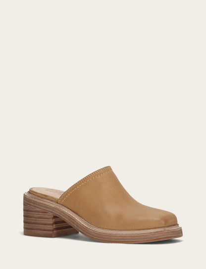 Kate Mule | Frye Banana