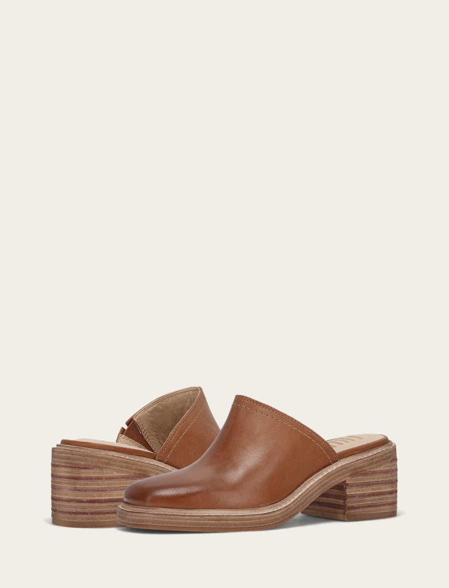 Kate Mule | Frye Saddle