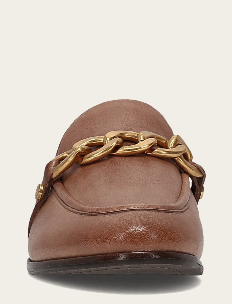 Faith Chain Mule | Frye Dune