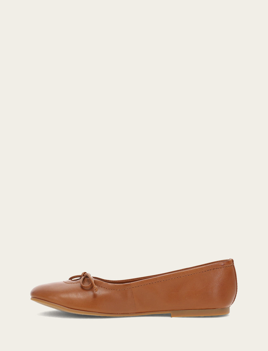Women's Dark Latte Emma Ballet Flats | Frye Dark Latte