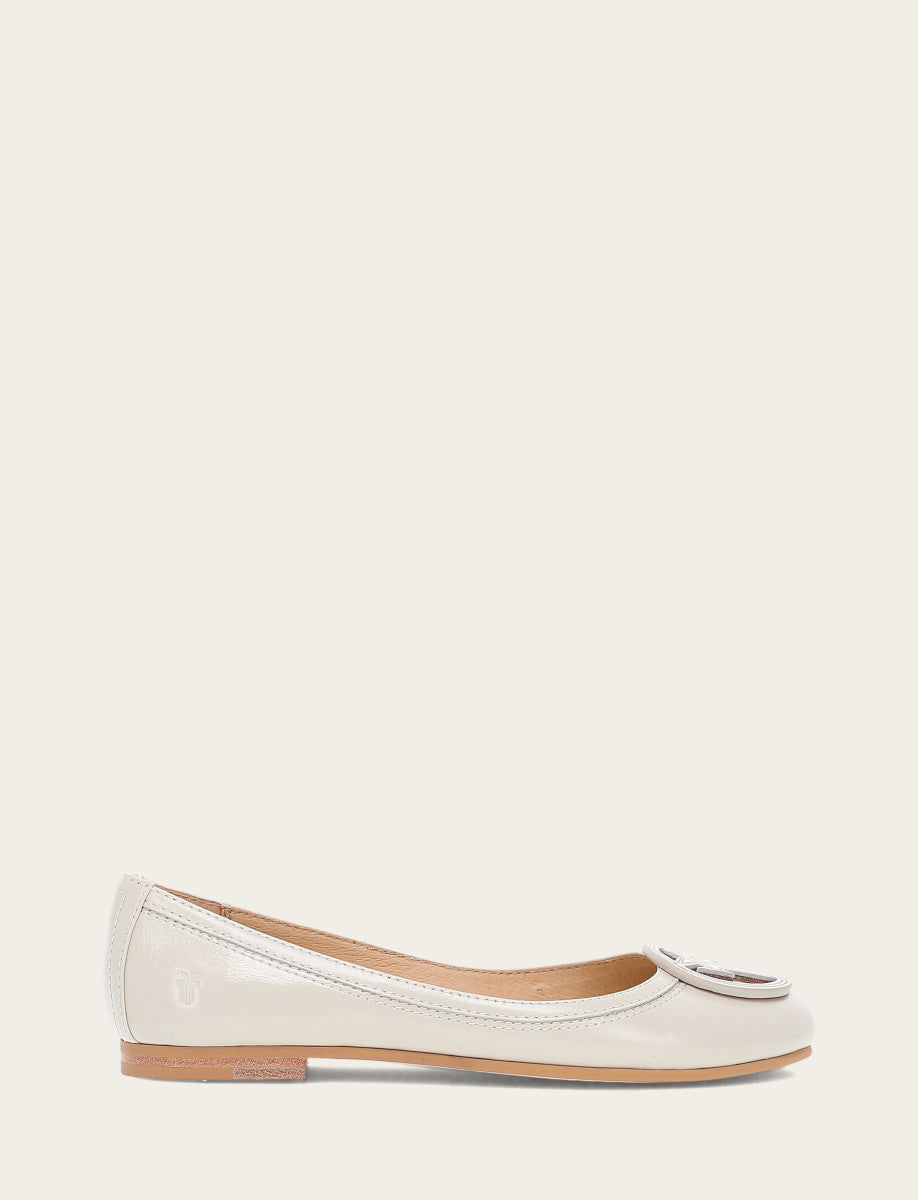 Women's Ivory Carson Logo Ballet Flats | Frye Ivory
