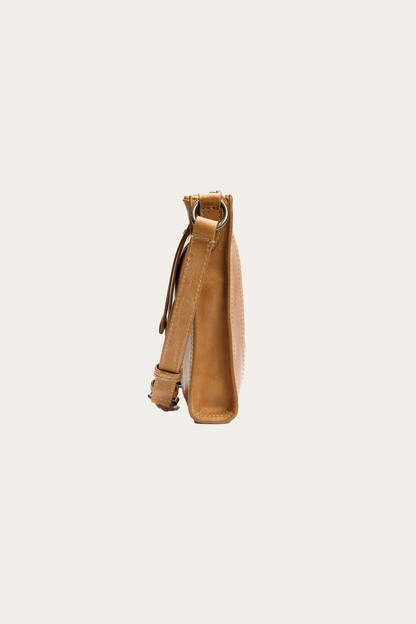 Melissa Zip Crossbody in Beige | Frye Beige
