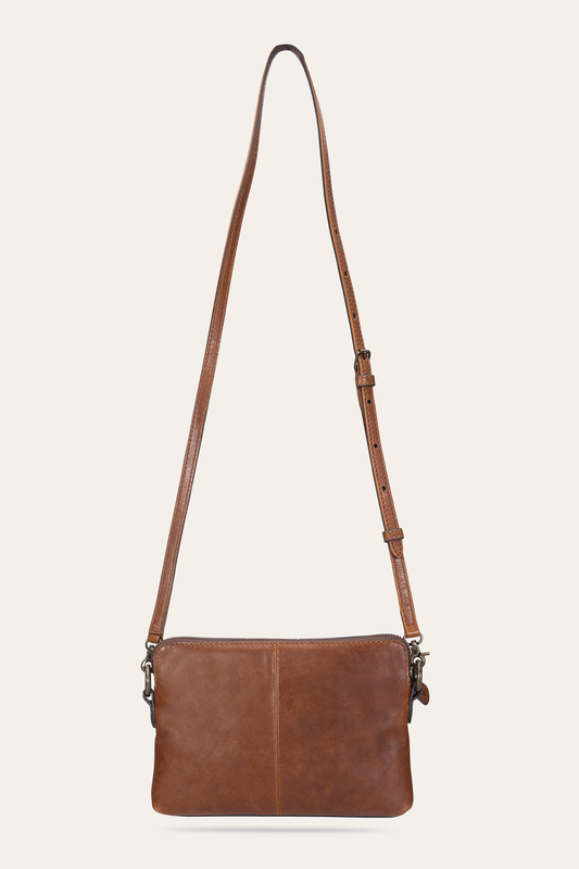 Melissa Cognac Crossbody Wristlet | Frye Cognac