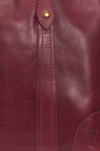 Berry Lacquer Melissa Shopper | Frye Berry Lacquer