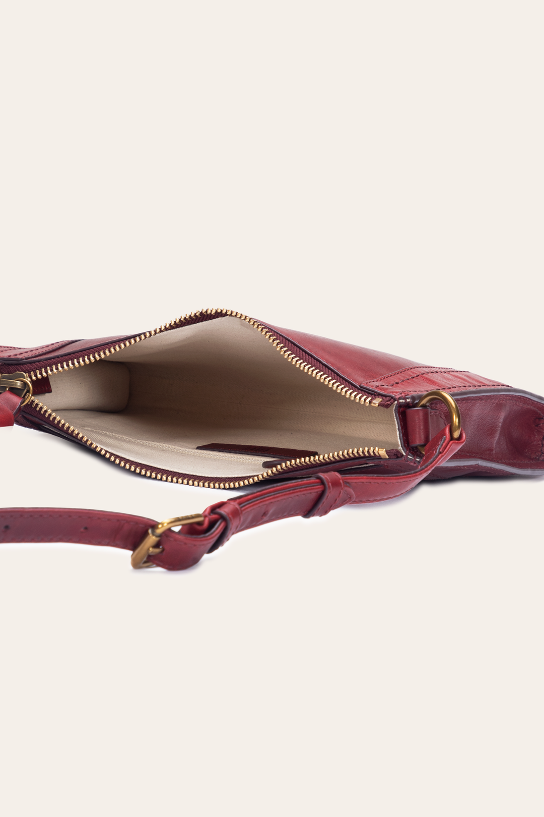 Berry Lacquer Melissa Zip Crossbody | Frye Berry Lacquer