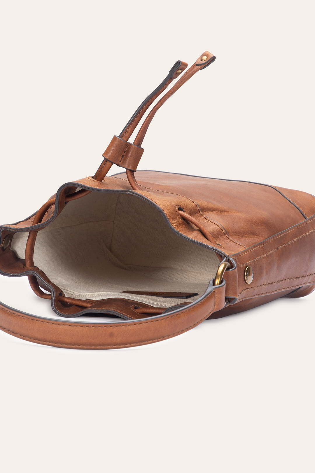Cognac Melissa Convertible Bucket | Frye Cognac