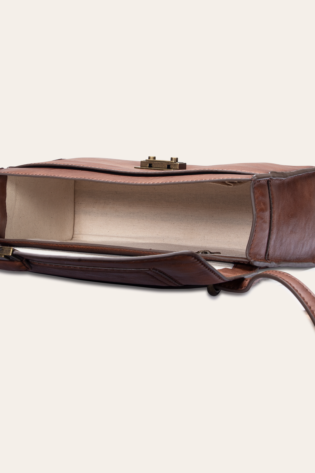 Alex Cognac Flap Shoulder | Frye Cognac