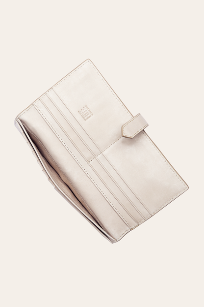 Sara Oat Slim Wallet | Frye Oat