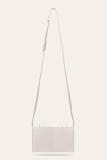 Sara Oat Wallet Crossbody | Frye Oat