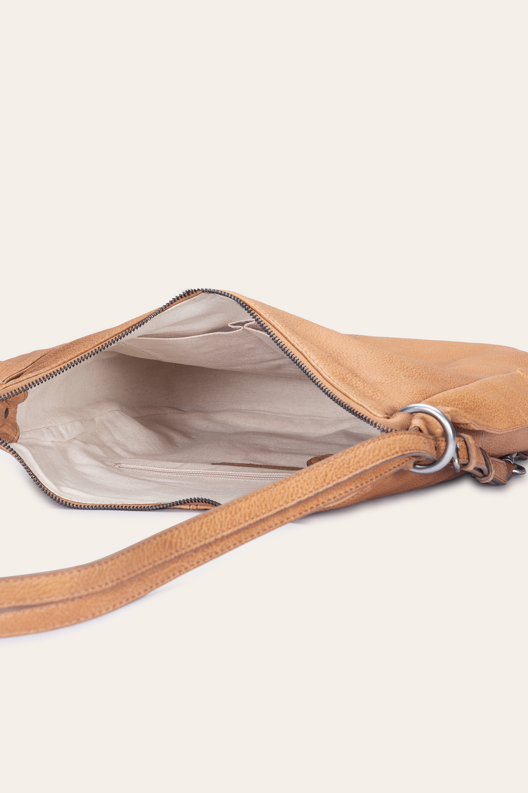 Women's Nora Backpack Hobo Bag (Beige) | Frye Beige