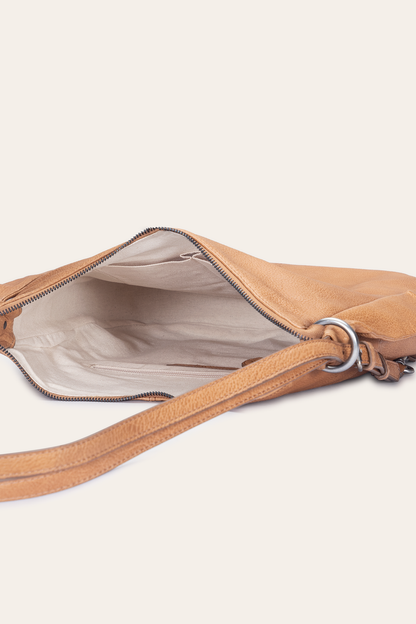 Women's Nora Backpack Hobo Bag (Beige) | Frye Beige