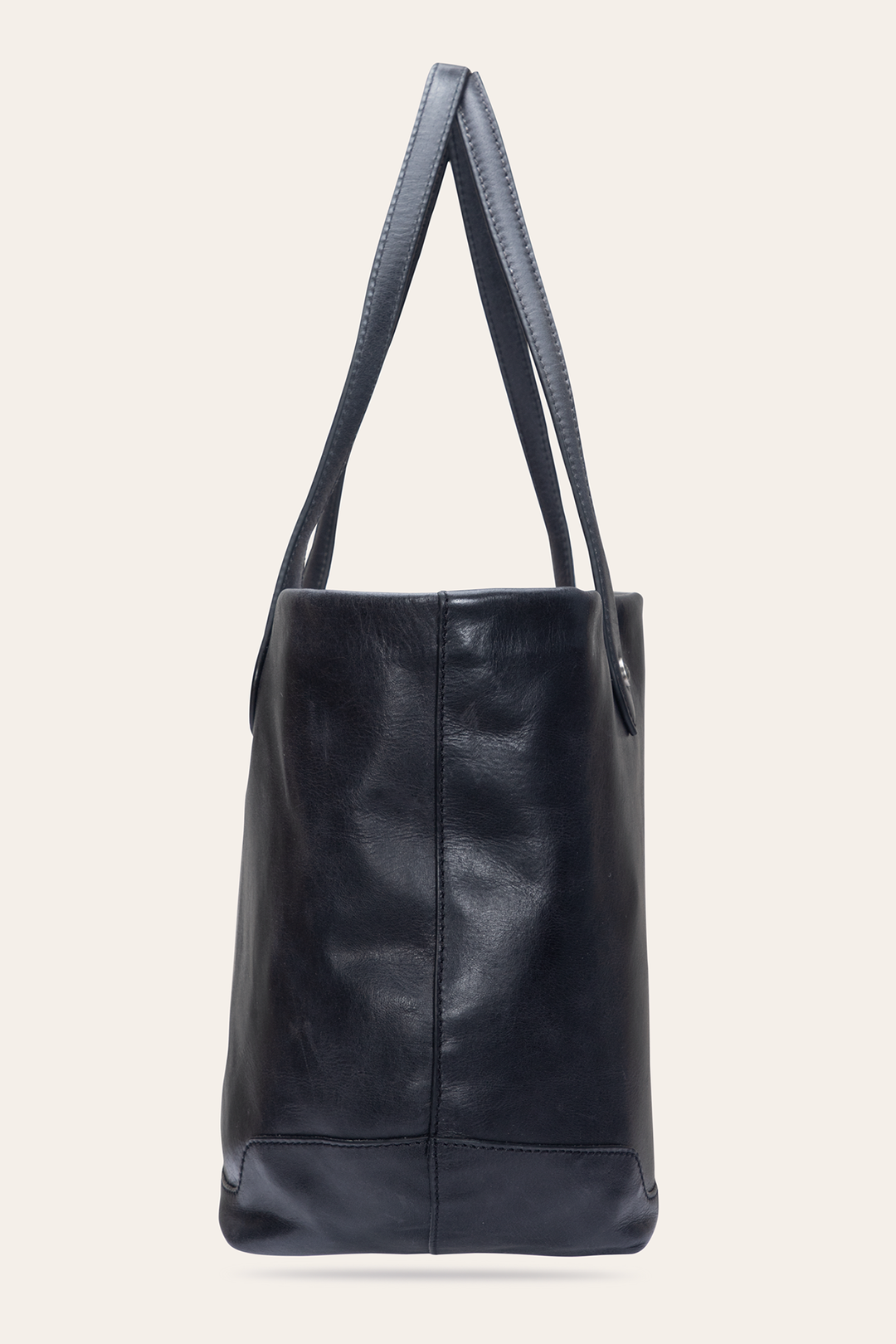 Kenzie Unlined Black Tote | Frye Black