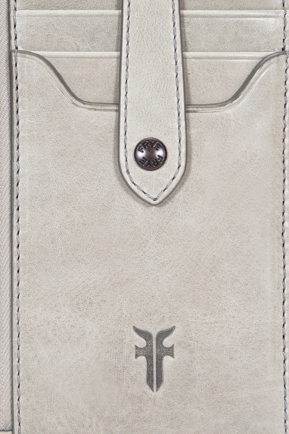 Women's Melissa Snap Card Wallet (Willow) | Frye Willow