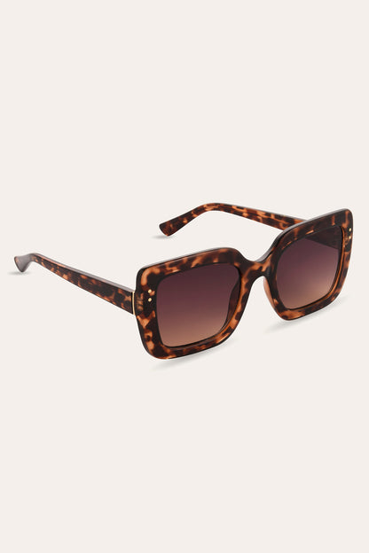 Maddie Sunglasses | Frye Brown