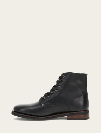 Men's Black Barrett Lace Up Boots | Frye Black