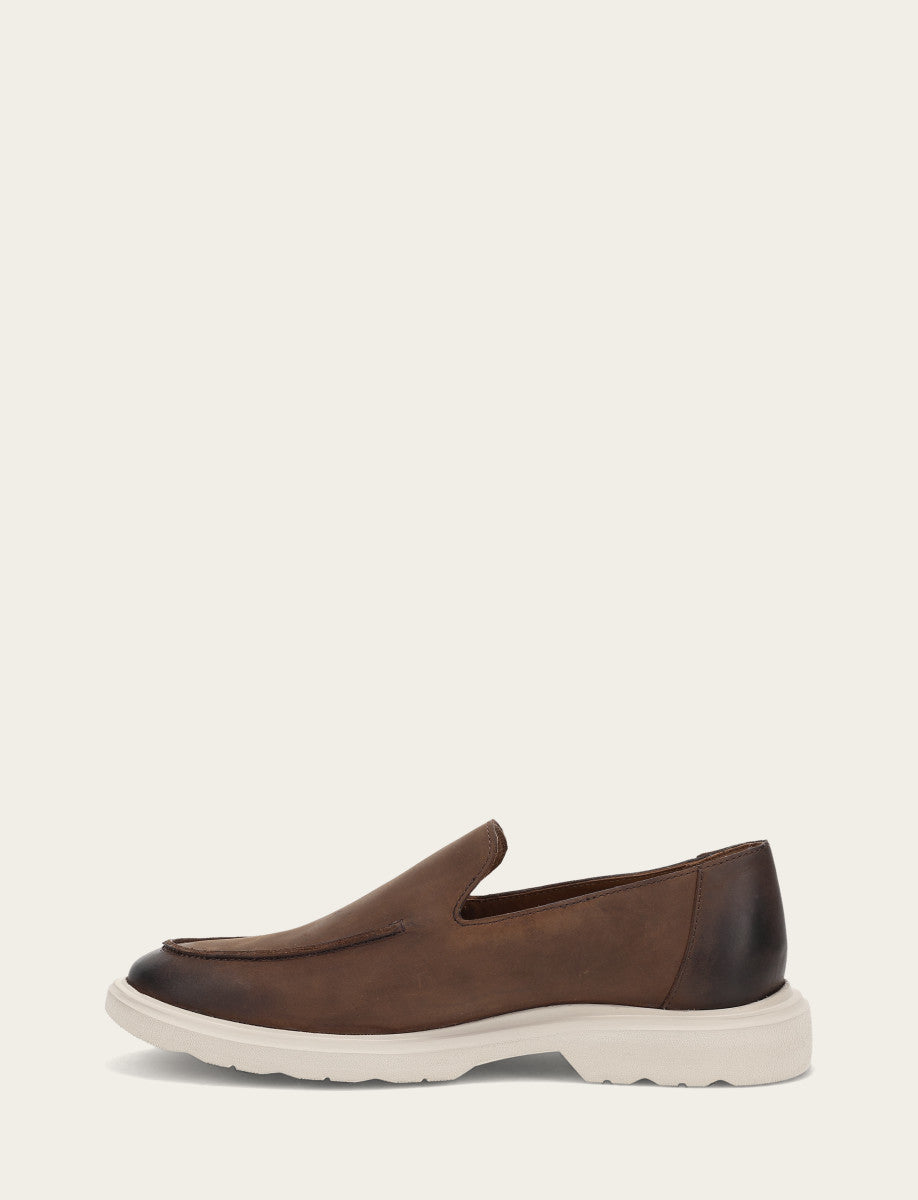 Men's Chocolate Connor Venetian Loafers | Frye Chocolate