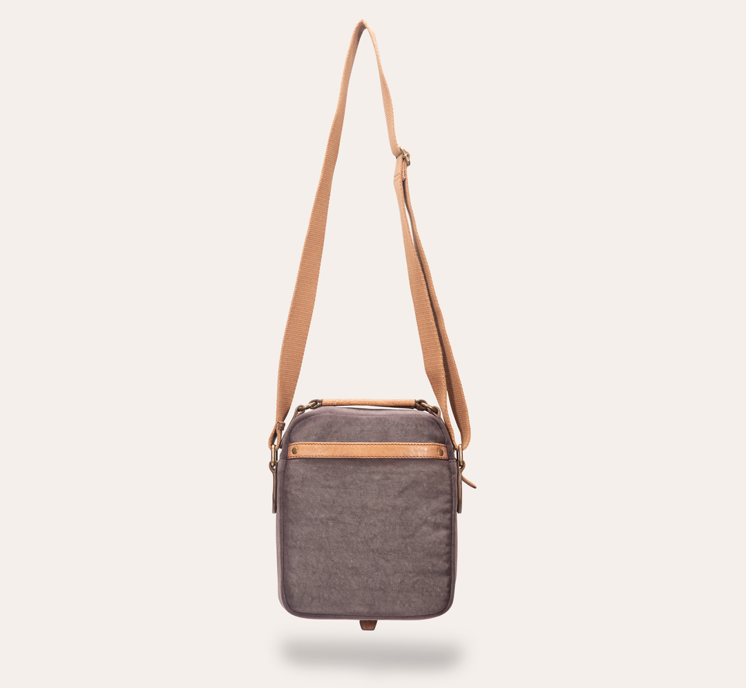 Denver Canvas Crossbody | Frye Default Title