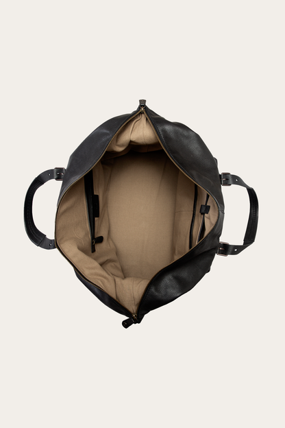Wyatt Black Weekender | Frye Black
